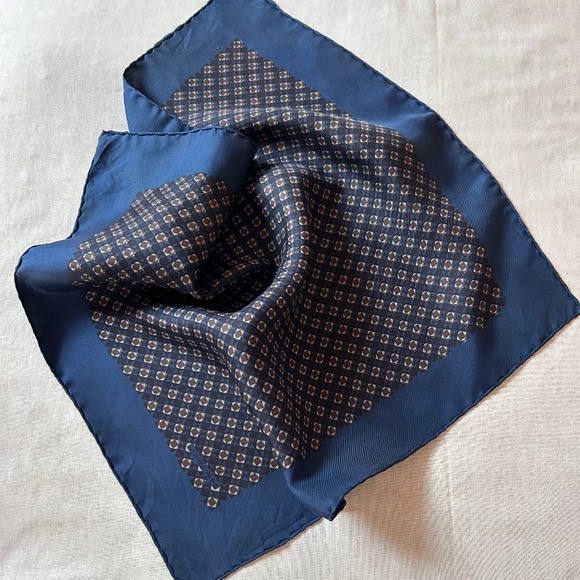 Vintage Hermes Handkerchief Scarf - Picture 3 of 6